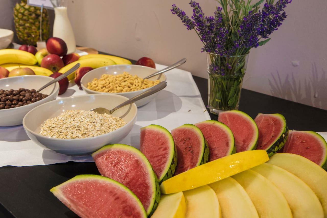 Olife Guesthouse Milna  Kültér fotó