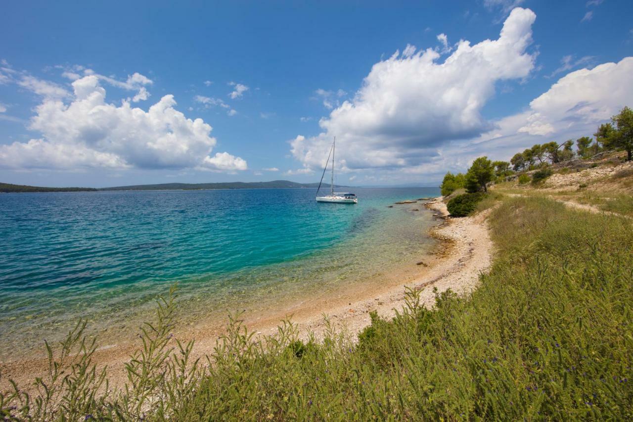 Olife Guesthouse Milna  Kültér fotó