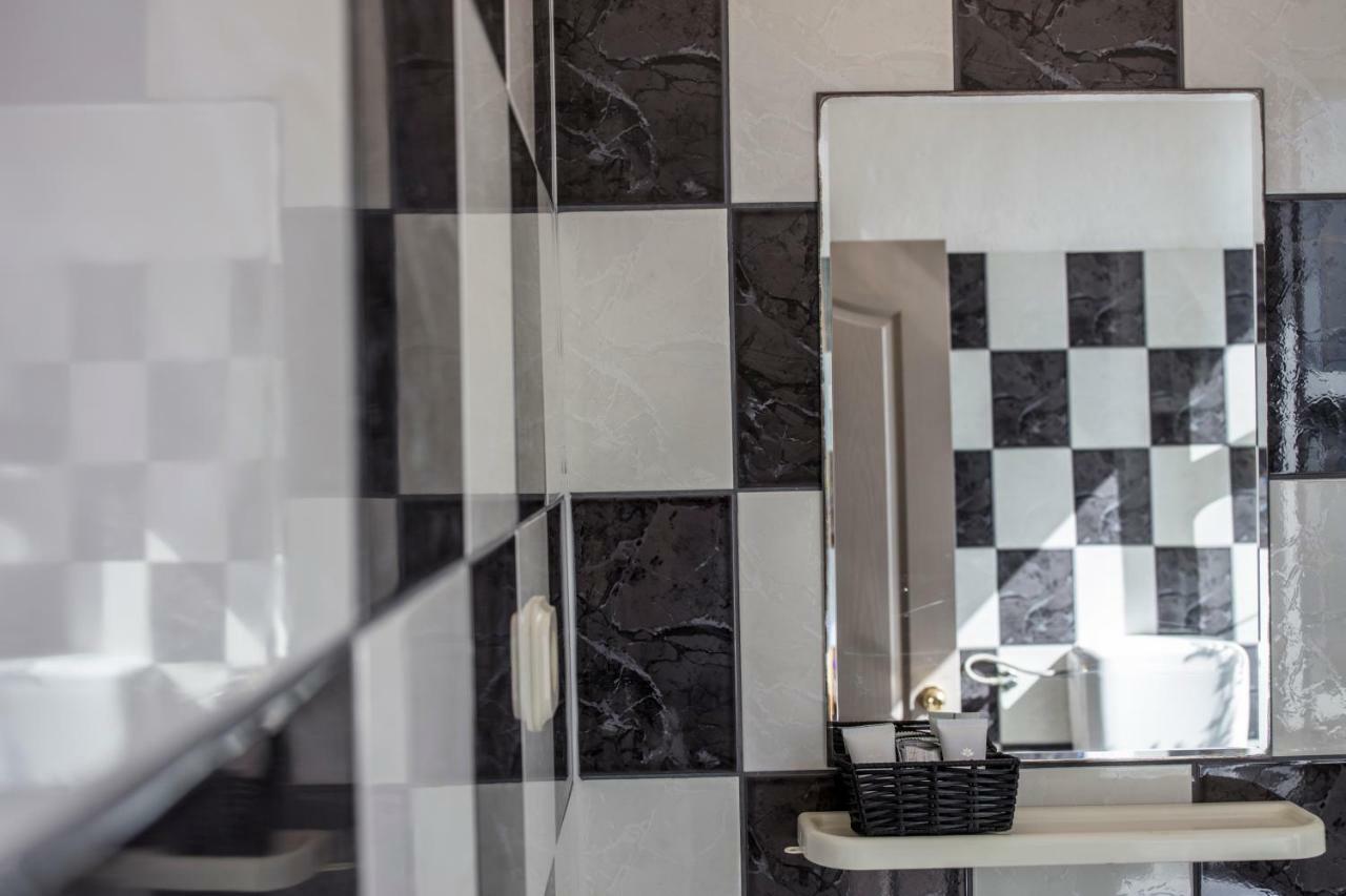 Olife Guesthouse Milna  Kültér fotó